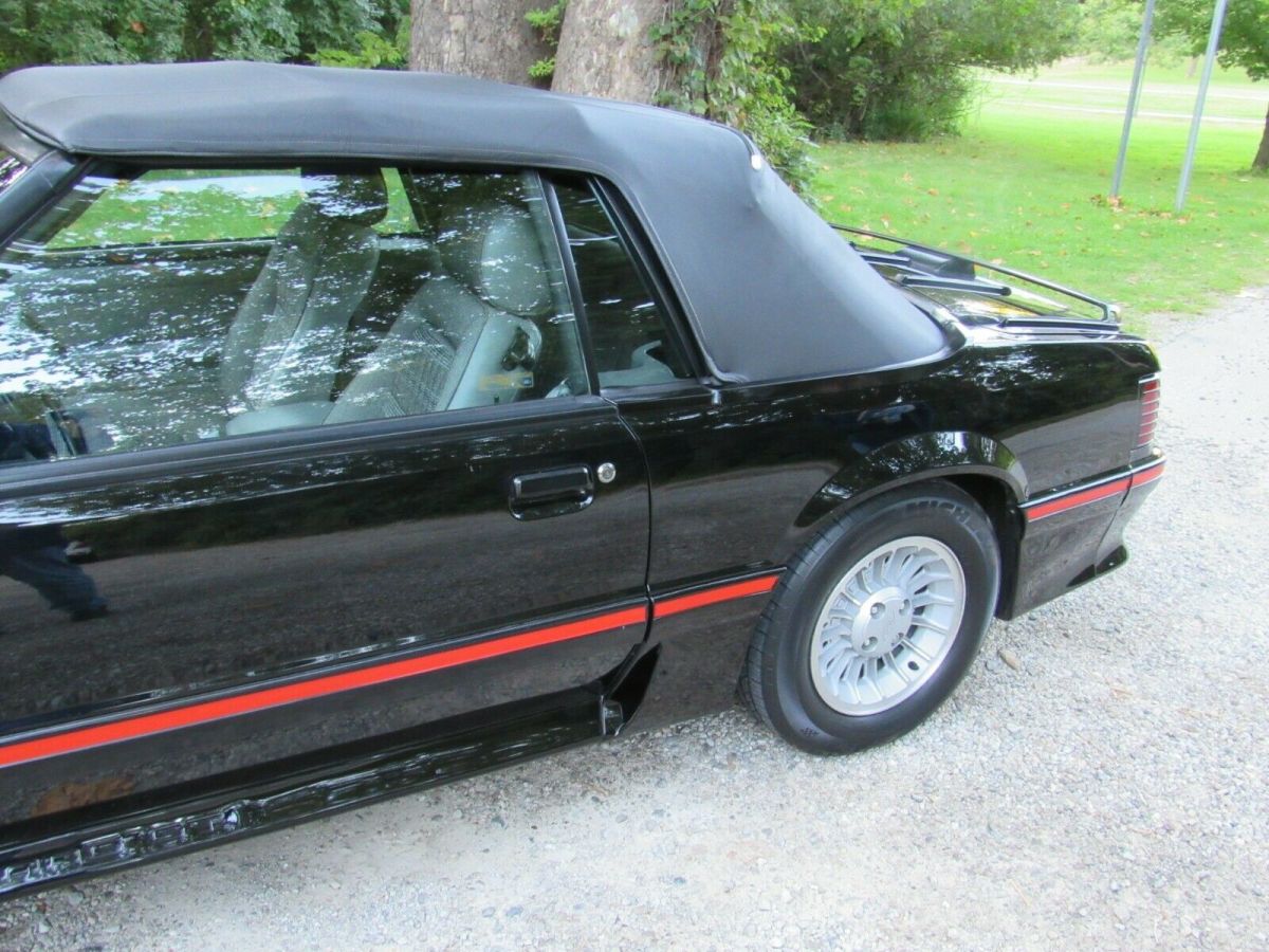 1987 White Ford Mustang Convertible