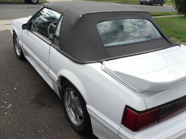 1987 Porche White Ford Mustang Convertible