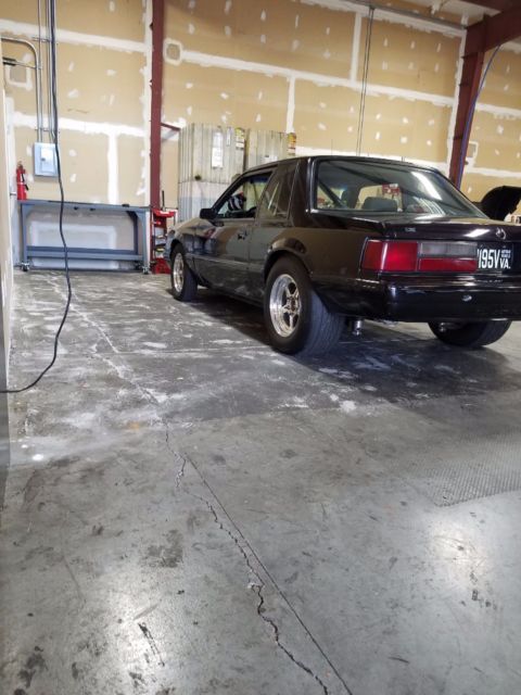 1987 Tuxedo Black/Violet Ford Mustang Coupe