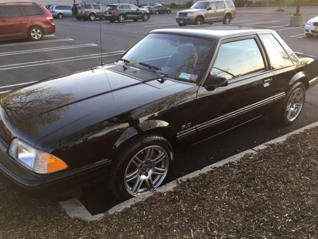 1987 Black Ford Mustang Coupe