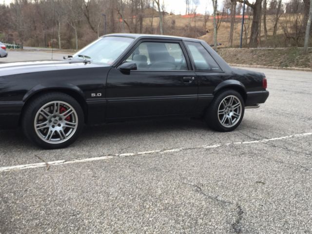 1987 Black Ford Mustang Coupe