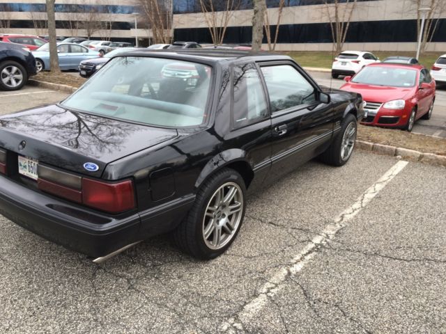 1987 Black Ford Mustang Coupe
