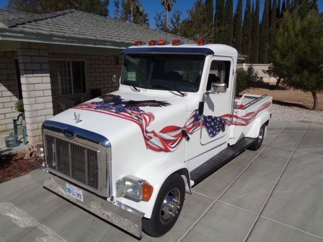 1987 White Ford E-Series Van Pickup