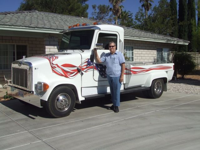 1987 White Ford E-Series Van Pickup