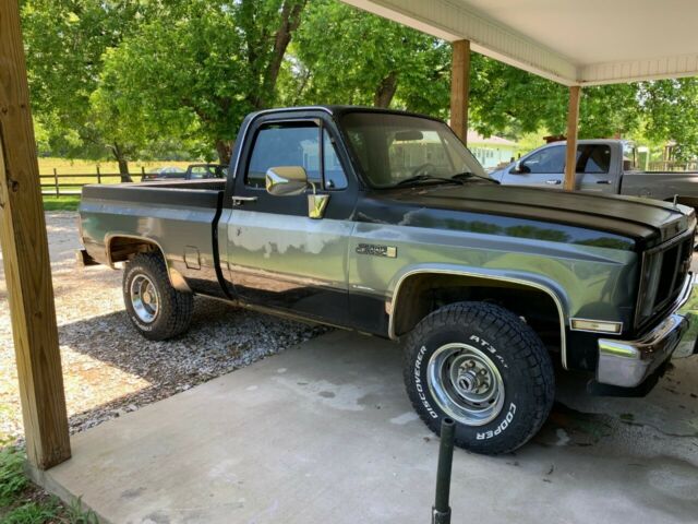 1987 Black Chevrolet C/K Pickup 1500 Standard Cab Pickup
