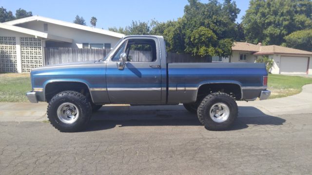 1987 Silver GMC Sierra 1500 Standard Cab Pickup
