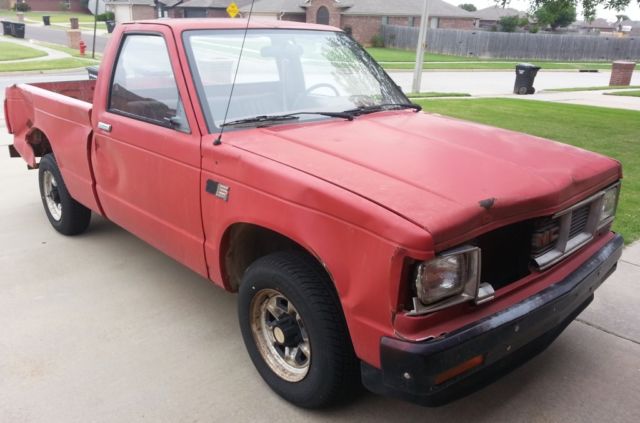 1987 Red GMC Sierra 1500 Standard Cab Pickup