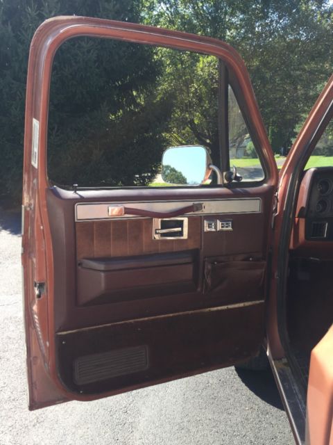 1987 Brown GMC Sierra 1500