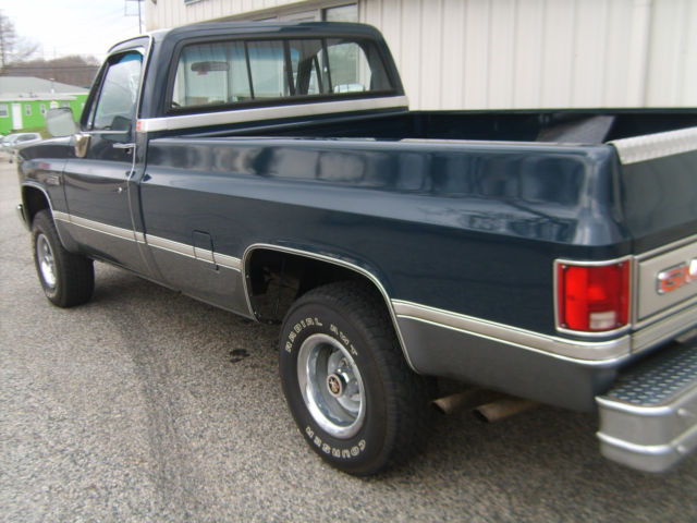 1987 Blue GMC Sierra 1500 reg cab