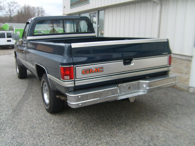 1987 Blue GMC Sierra 1500 reg cab