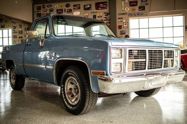 1987 Blue GMC Sierra Classic Pickup Truck