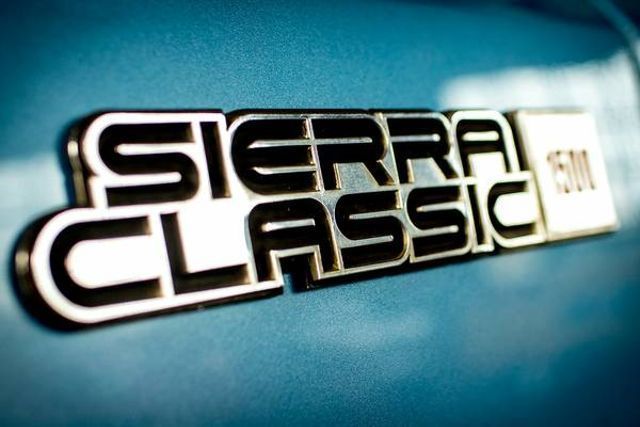 1987 Blue GMC Sierra Classic Pickup Truck