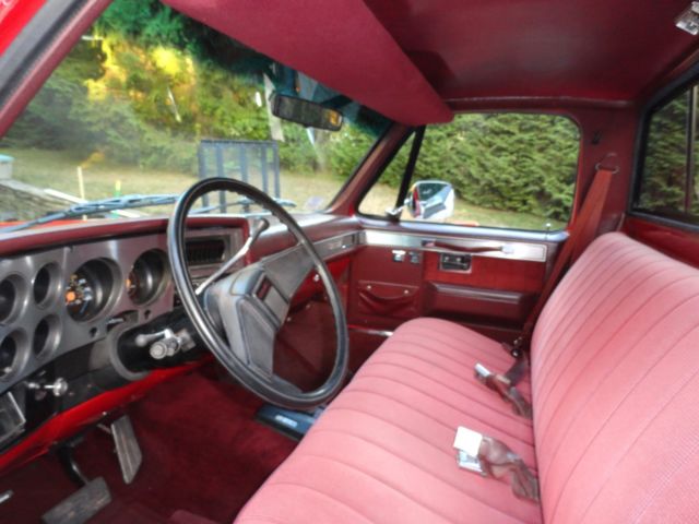 1987 Red GMC PICKUP 1?2 ton shortbed