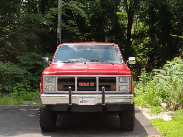1987 Red GMC PICKUP 1?2 ton shortbed