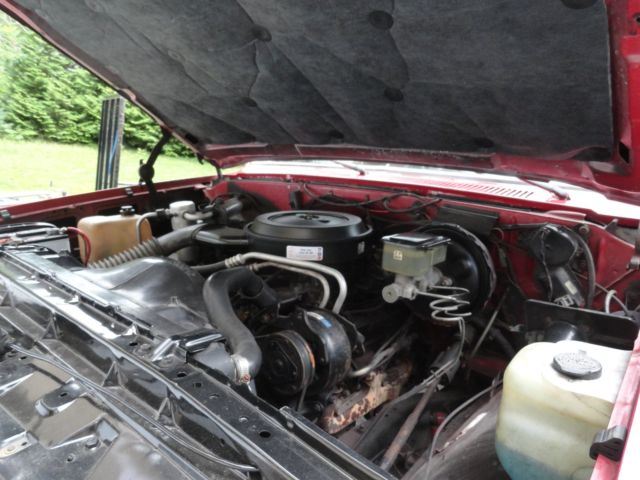 1987 Red GMC PICKUP 1?2 ton shortbed