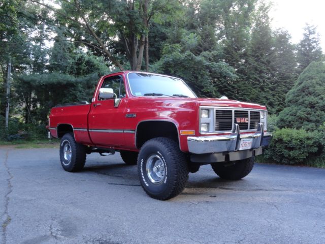 1987 Red GMC PICKUP 1?2 ton shortbed
