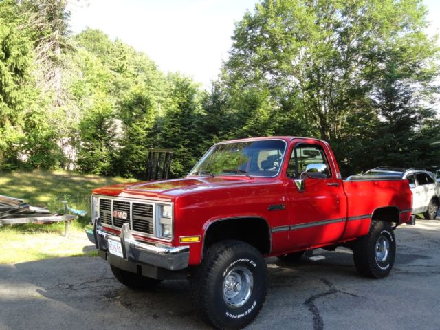 1987 Red GMC PICKUP 1?2 ton shortbed