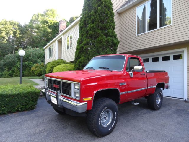 1987 Red GMC PICKUP 1?2 ton shortbed