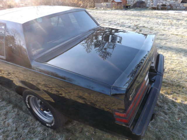 1987 Black Buick Grand National