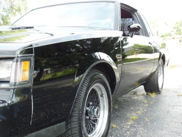 1987 Black Buick Regal