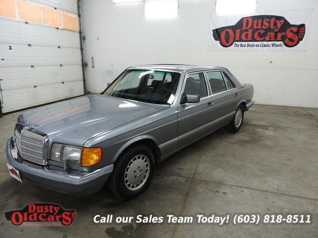 1987 Gray Mercedes-Benz 300-Series Sedan