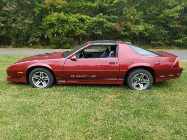 1987 Burgundy Chevrolet Camaro Coupe