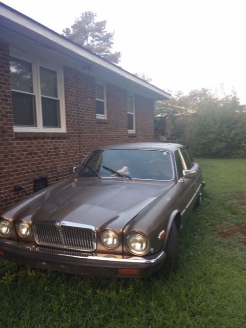 1987 tan / brown Jaguar Other Sedan