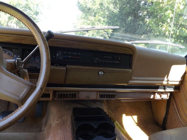 1987 Jeep Wagoneer Wagon