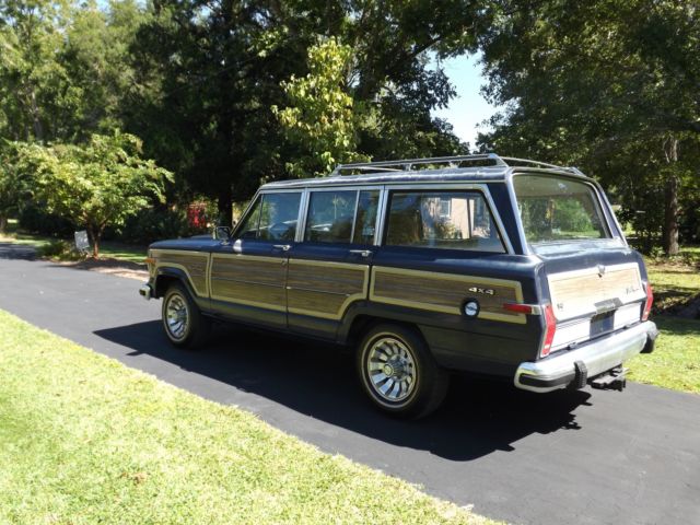 1987 Jeep Wagoneer Wagon