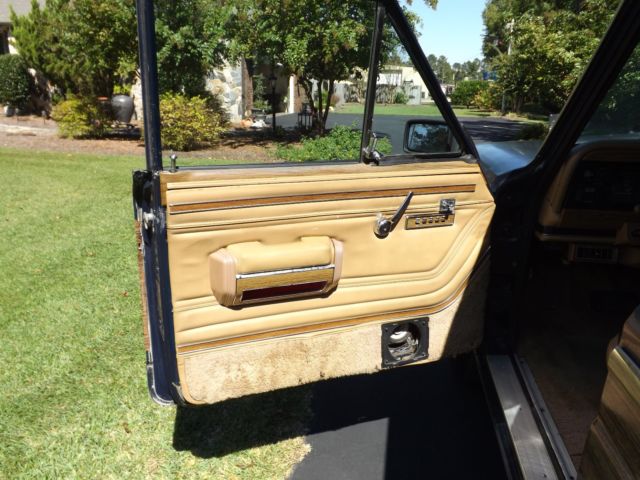 1987 Jeep Wagoneer Wagon