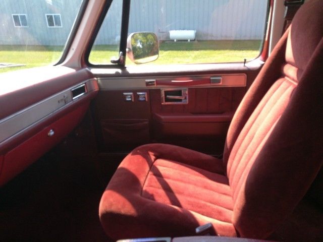 1987 Red Chevrolet Blazer SUV