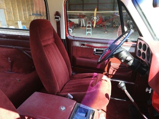 1987 Red Chevrolet Blazer SUV