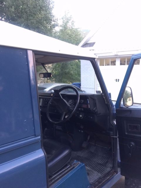 1987 Land Rover Defender