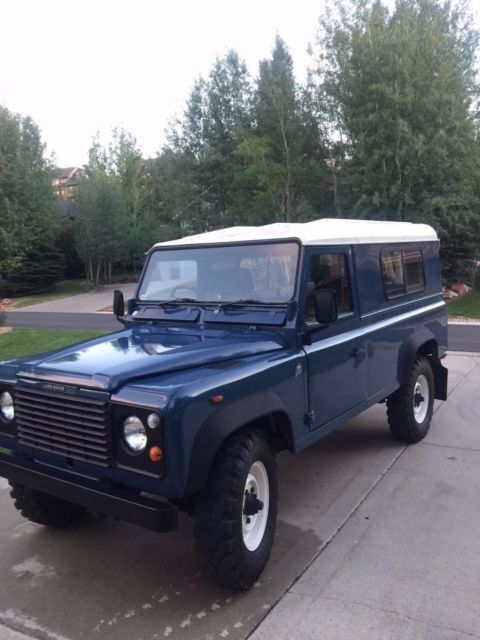 1987 Land Rover Defender