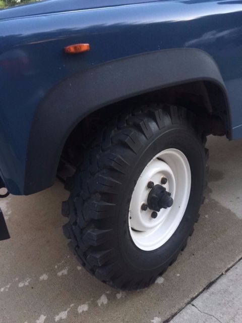 1987 Land Rover Defender