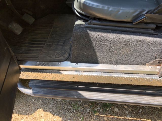 1987 Gray Land Rover Defender SUV