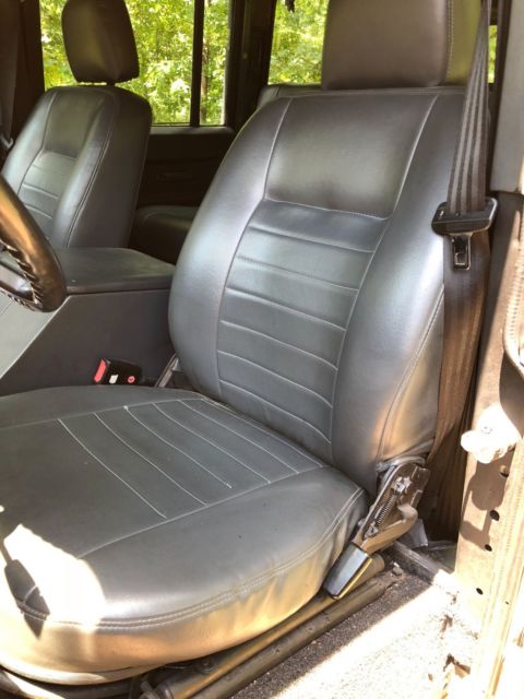 1987 Gray Land Rover Defender SUV