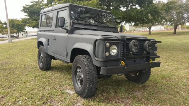 1900 Black Land Rover Defender SUV
