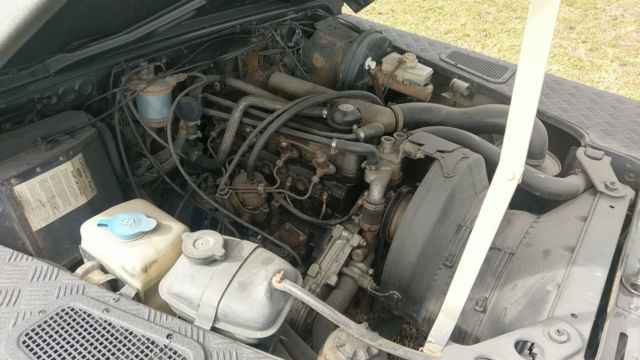 1900 Black Land Rover Defender SUV