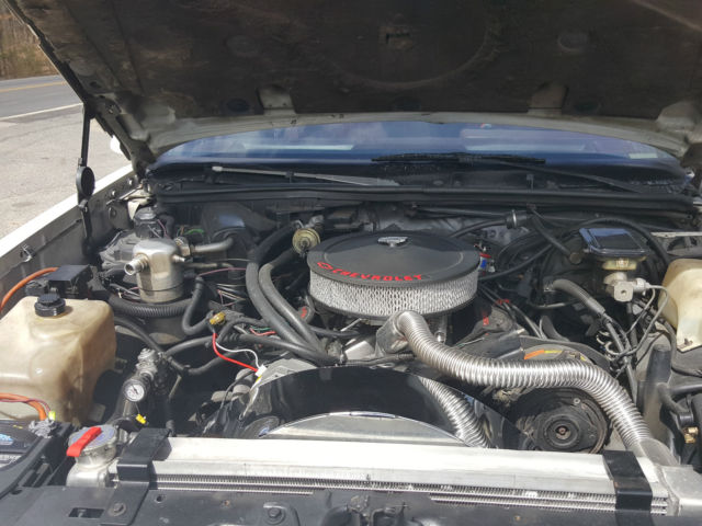 1987 WHITE Chevrolet Monte Carlo