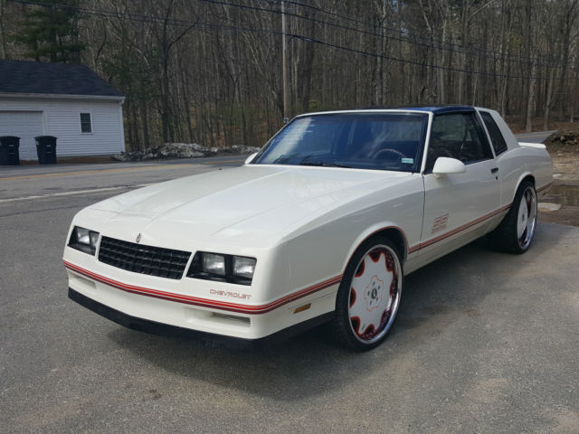 1987 WHITE Chevrolet Monte Carlo