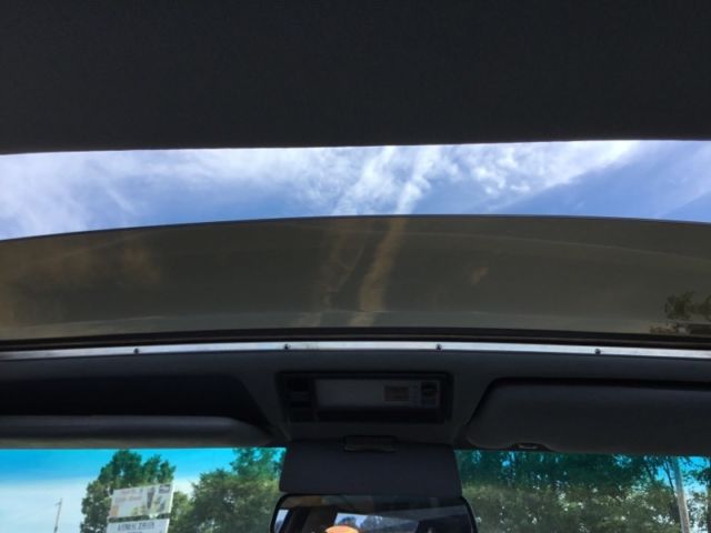 1987 BLACK Mercedes-Benz 300-Series Sedan