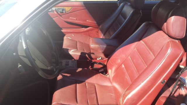 1987 Brown Mercedes-Benz 500-Series Coupe