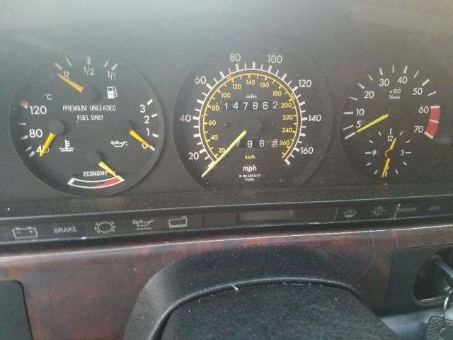 1987 Mercedes-Benz 500-Series