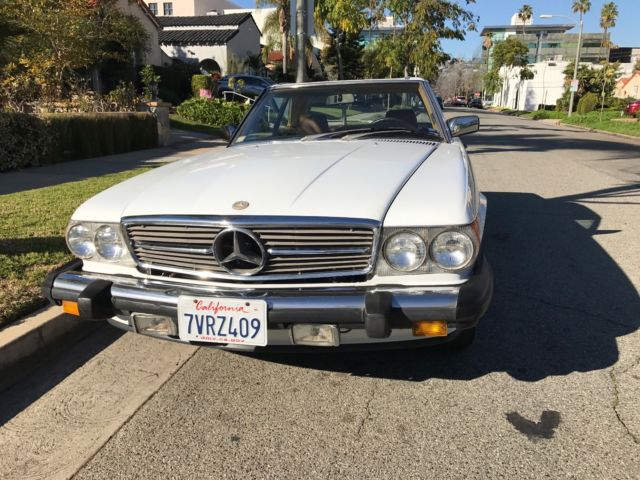 1987 white Mercedes-Benz SL-Class Convertible