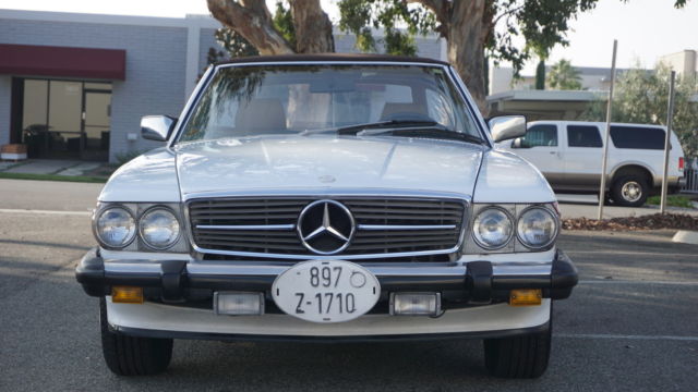 1987 Arctic White Mercedes-Benz 500-Series Convertible