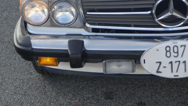 1987 Arctic White Mercedes-Benz 500-Series Convertible