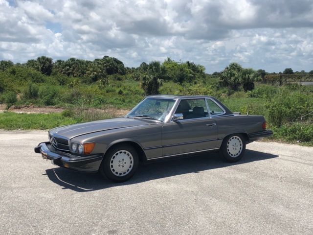 1987 Gray Mercedes-Benz SL-Class Convertible
