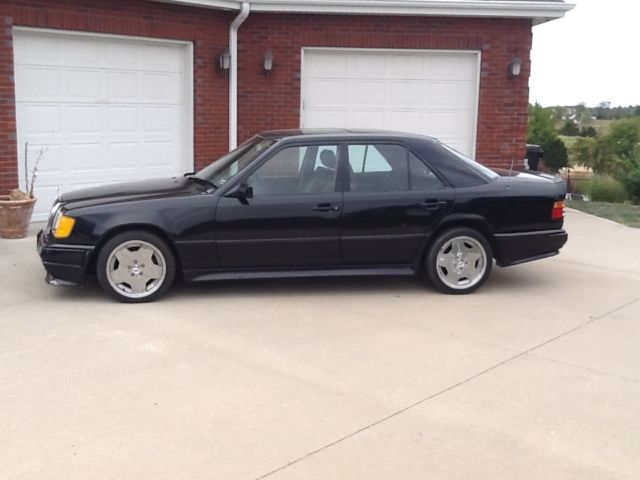 1987 BLACK Mercedes-Benz Other Sedan