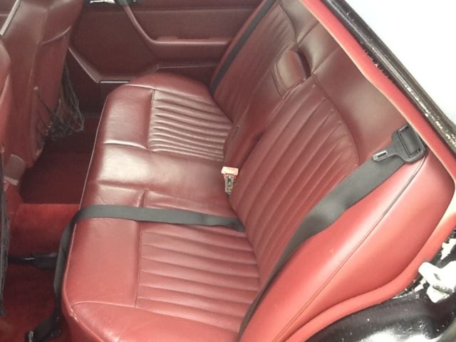 1987 BLACK Mercedes-Benz Other Sedan